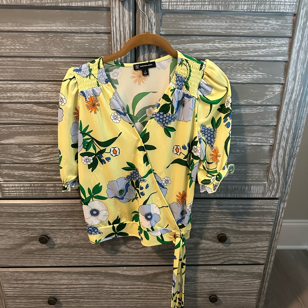 INC Summer Blouse LIKE NEW